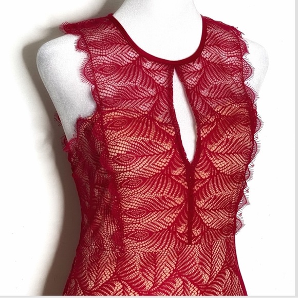 Bebe Red Lace Overlay Bodycon Dress Sz S - Picture 4 of 10